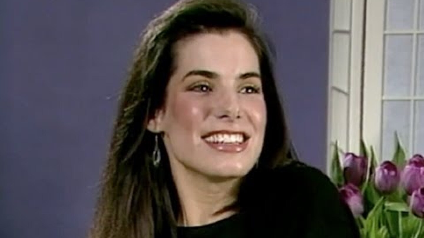 24-year-old Sandra Bullock (Interview 1989)