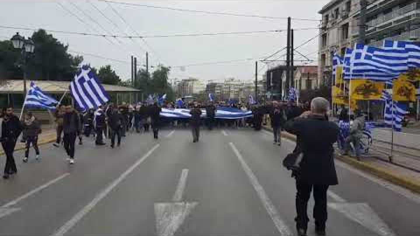 Συλλαλητήριο Αθήνα: Αναχώρησαν για τον Πειραιά οι Κρητικοί