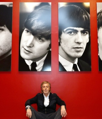 Η έκθεση «Paul McCartney Photographs 1963-64: Eyes of the Storm»