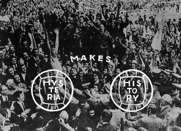 Κρίσιμοι διάλογοι Αθήνα - Αμβέρσα ΕΜΣΤ. / Photo: ©Paul De Vree: Hysteria makes history [Η υστερία γράφει ιστορία], 1973