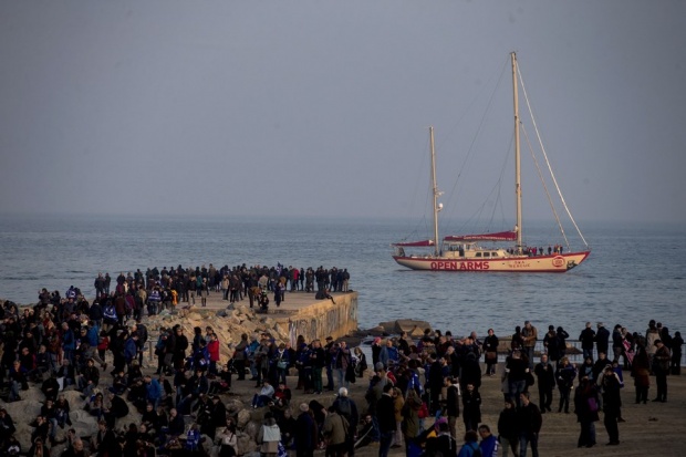  Περισσότεροι από 300.000 άνθρωποι είπαν «ναι» στους πρόσφυγες, EPA/QUIQUE GARCIA