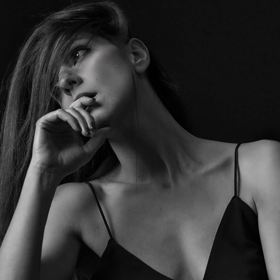 Η Sofia Michaelidis άνοιξε το «Μικρό Μαύρο Φόρεμα»