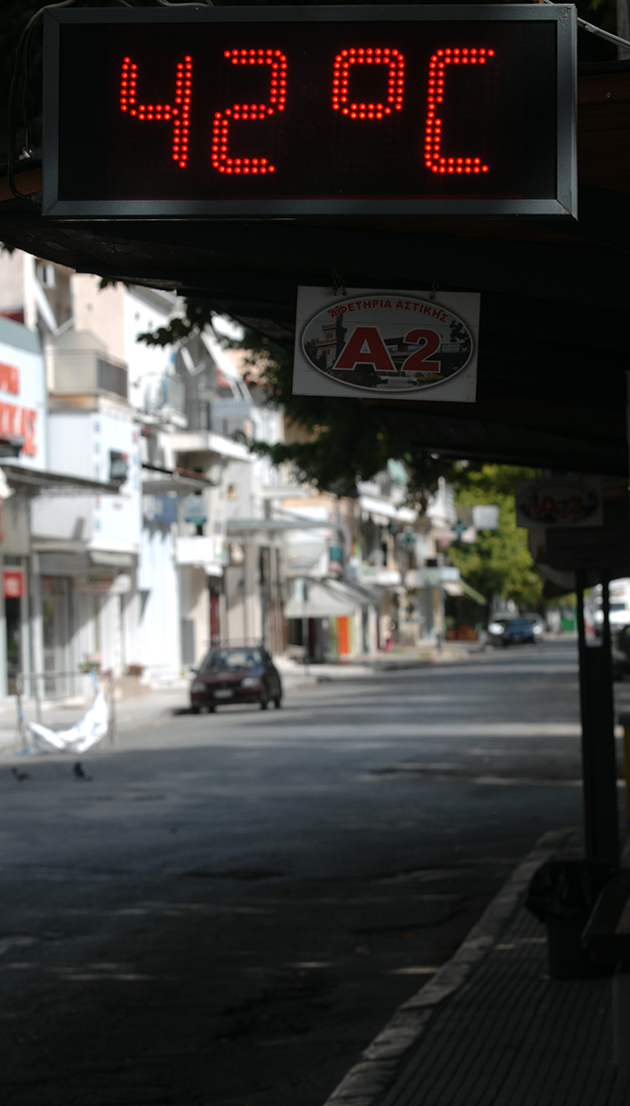 Στον «τροπικό» του καύσωνα μπαίνει όλη η Ελλάδα 