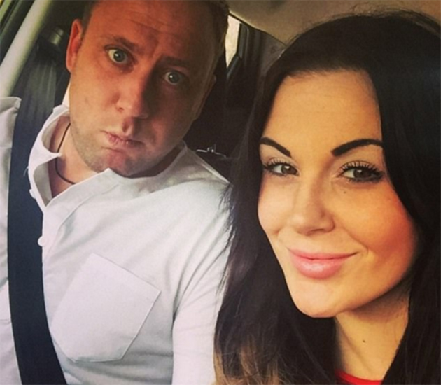 Μάικι και Άσλεϊ Μάρεϊ Μάικι και Άσλεϊ Μάρεϊ