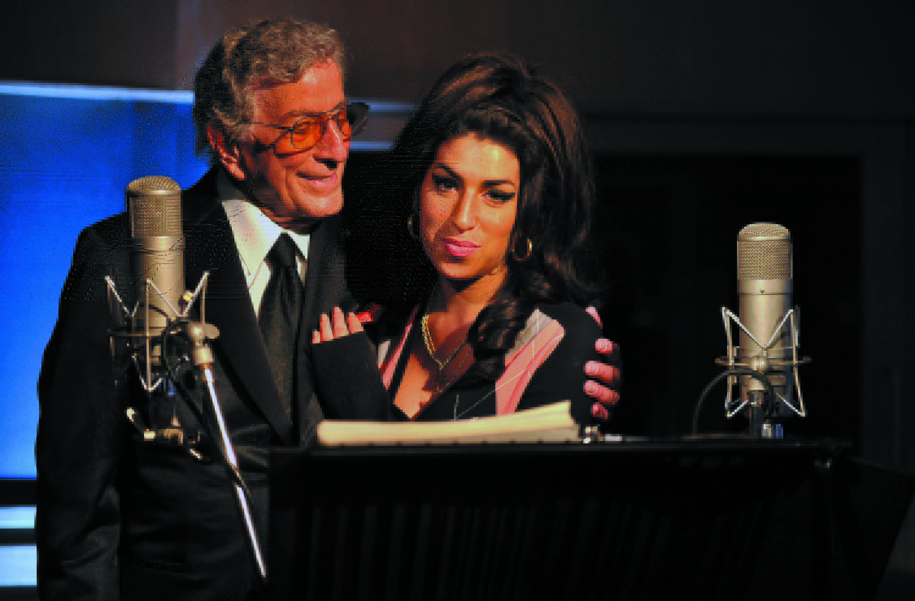 O Mitch Winehouse καταγράφει το χρονικό μιας πτώσης