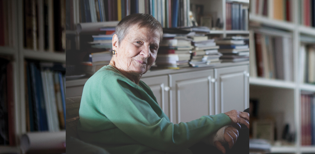 Συνέντευξη: Η Ελένη Γλύκατζη - Αρβελέρ, με αφορμή την επέτειο των 200 χρόνων, μιλάει στην ATHENS VOICE για την Ελληνική Επανάσταση του 1821