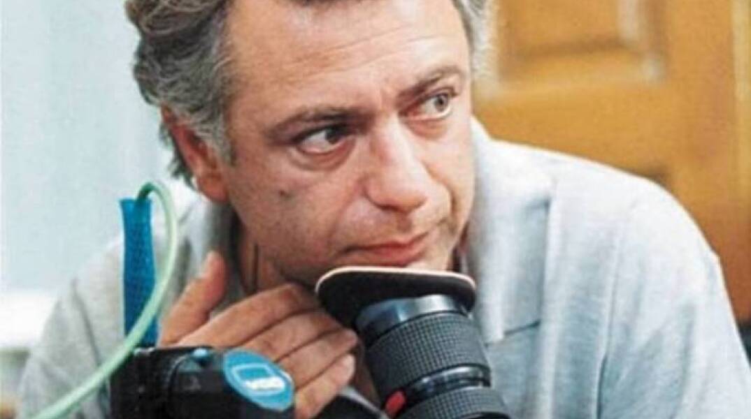 Σωτήρης Γκορίτσας, Εκεί που ζούμε