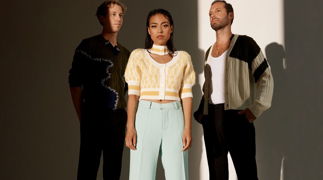 Telenova - Bones: Το τραγούδι της ημέρας, Πέμπτη 5 Οκτωβρίου 2023, από τον Athens Voice 102.5