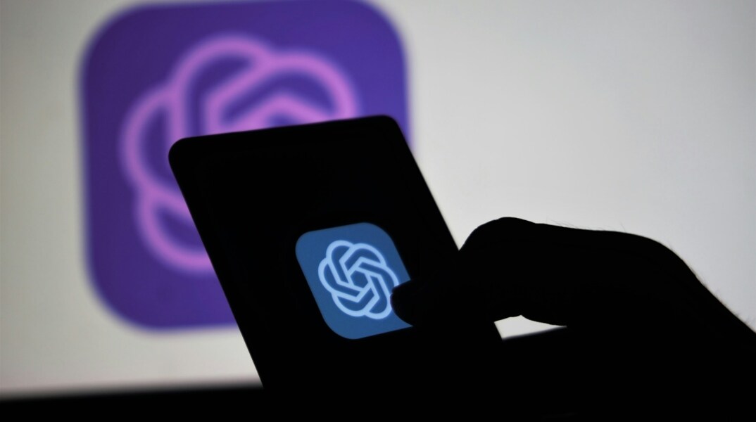 Τι στο καλό συμβαίνει με την Open-AI;