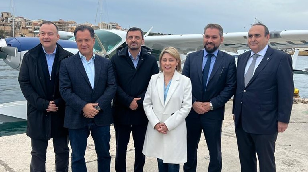 Πραγματοποιήθηκε η πρώτη δοκιμαστική πτήση με υδροπλάνο 