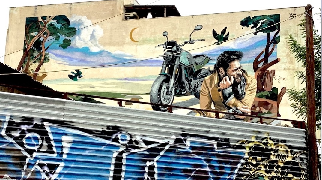 Ο Κόλιν Φάρελ ή κάποιος που του μοιάζει στη Γιαννιτσών