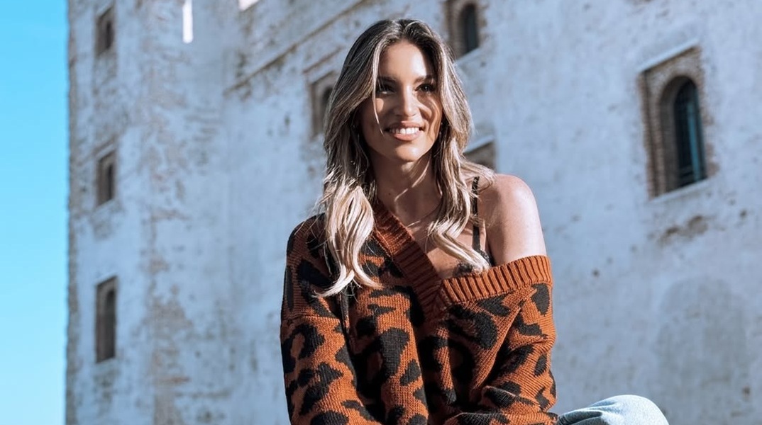 Αθηνά Οικονομάκου: Διαψεύδει τα περί εξώδικου από τον Φίλιππο Μιχόπουλο