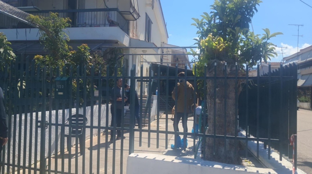 Διπλή δολοφονία στο Αίγιο: Σκότωσε τον θείο και ένα φίλο του - Επεισοδιακή σύλληψη του δράστη