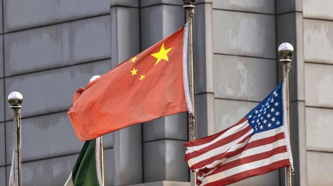 ΗΠΑ και Κίνα κρατούν ανοιχτό τον δίαυλο επικοινωνίας