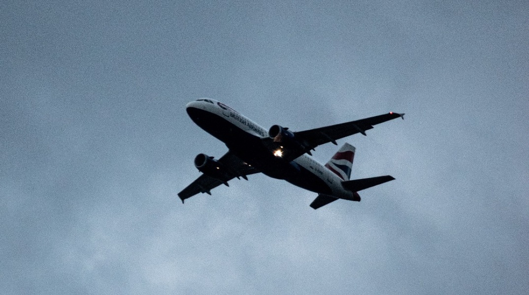 Κακοκαιρία: Κεραυνός σε πτήση Αθήνα - Θεσσαλονίκη - Μαρτυρία επιβάτη