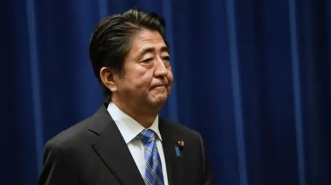 Σίνζο Άμπε: Στις κάλπες οι Ιάπωνες στη σκιά της δολοφονίας