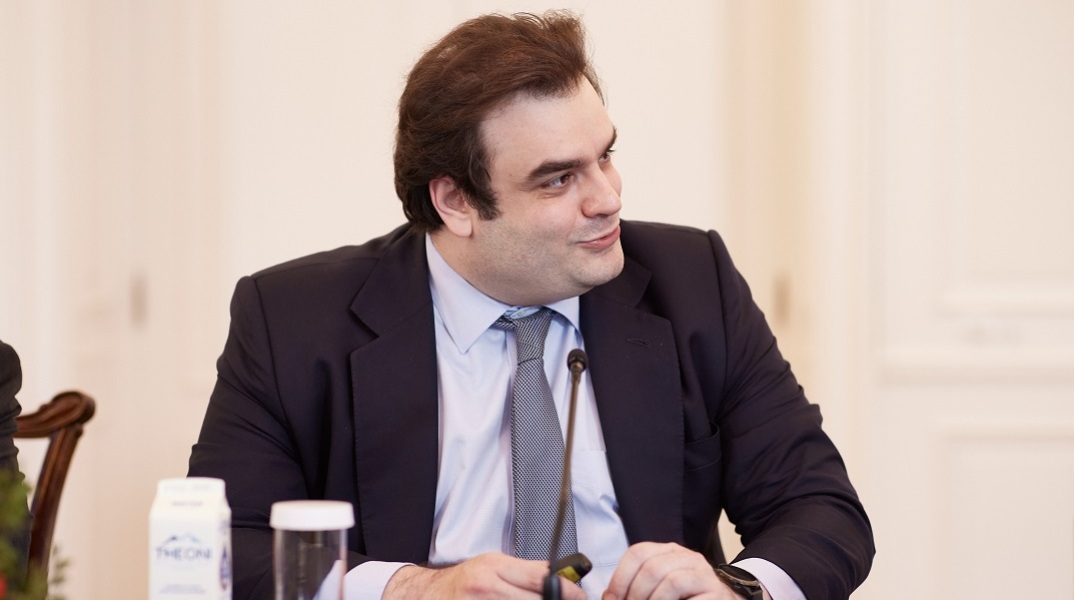 Στις 27 Ιουλίου έρχονται το ψηφιακό δίπλωμα οδήγησης και η ταυτότητα