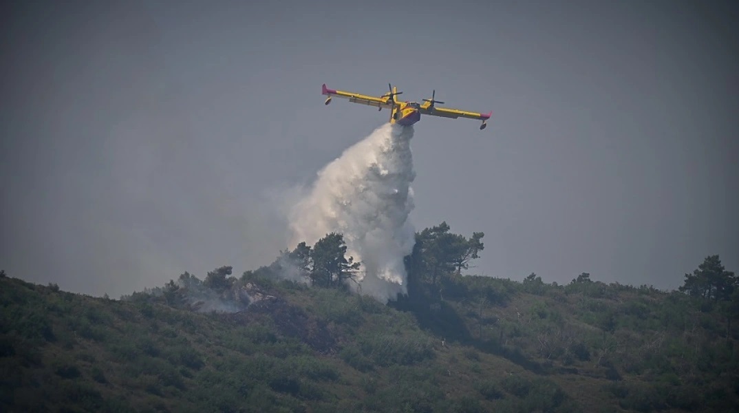 Πολύ υψηλός κίνδυνος πυρκαγιάς αύριο για 5 περιφέρειες