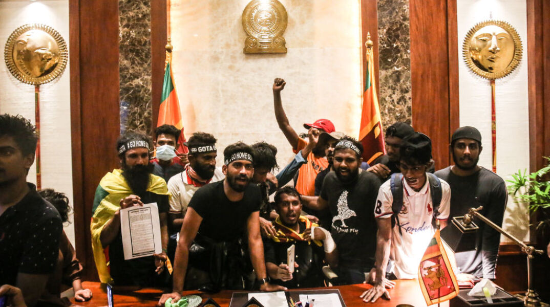 BBC: Στη Σιγκαπούρη ο διέφυγε ο πρόεδρος της Σρι Λάνκα