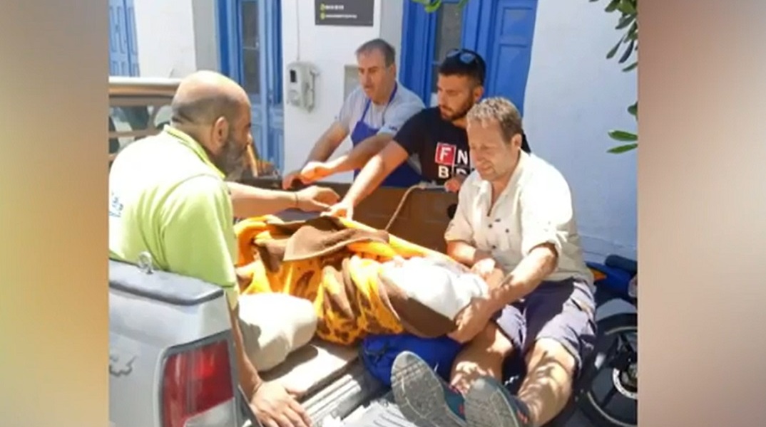 Ικαρία: Μετέφεραν τραυματισμένη γυναίκα σε καρότσα αγροτικού