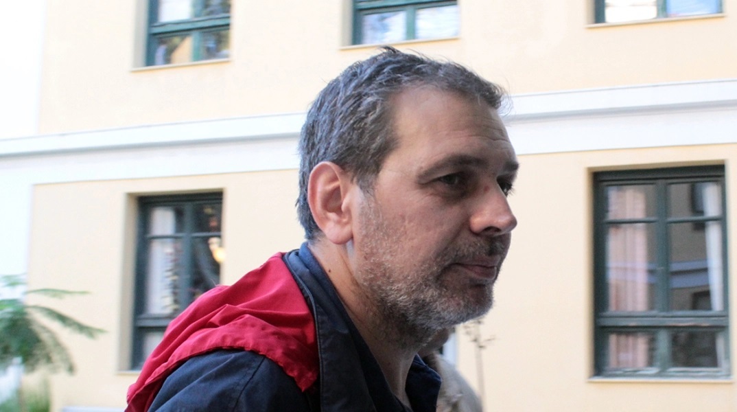 Μήνυση Πατέλη και Γιατρομανωλάκη κατά του Στέφανου Χίου - Για δημοσίευμα με ομοφοβικούς χαρακτηρισμούς