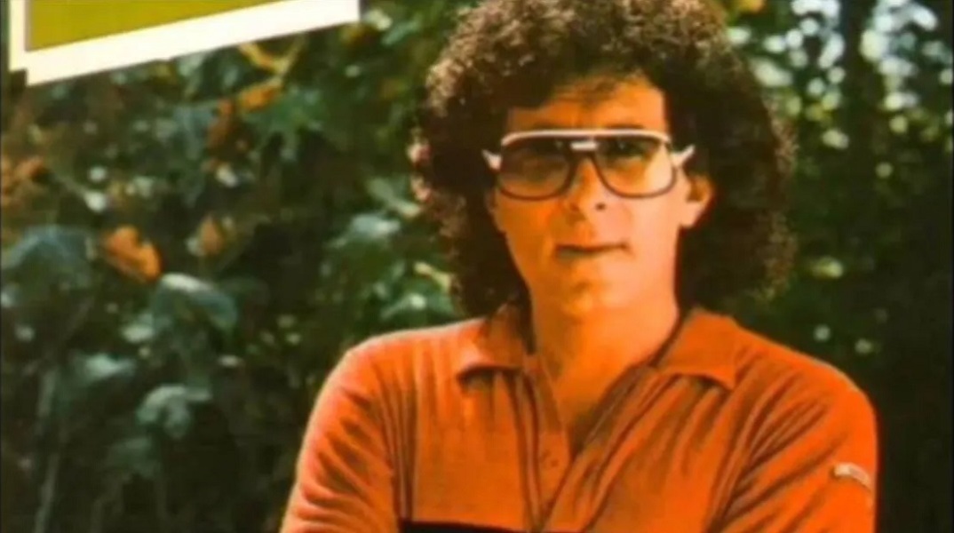 Πέθανε ο τραγουδιστής Περικλής Περάκης