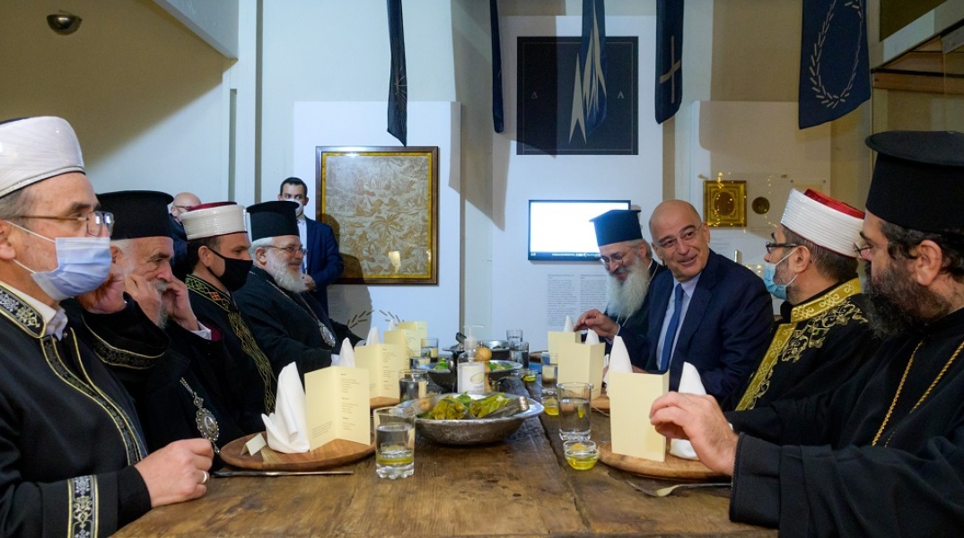 ΣΥΝΑΝΤΗΣΗ ΥΠΕΞ Ν. ΔΕΔΝΙΑ ΜΕ ΜΗΤΡΟΠΟΛΙΤΕΣ ΚΑΙ ΤΟΠΟΤΗΡΗΤΕΣ ΜΟΥΦΤΗΔΕΣ ΘΡΑΚΗΣ =