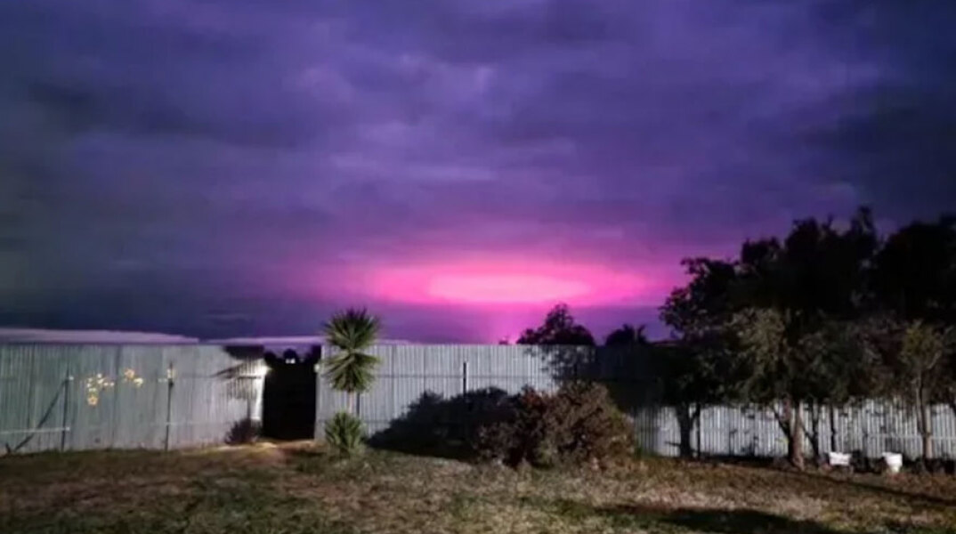 Ο ροζ ουρανός στην Αυστραλία
