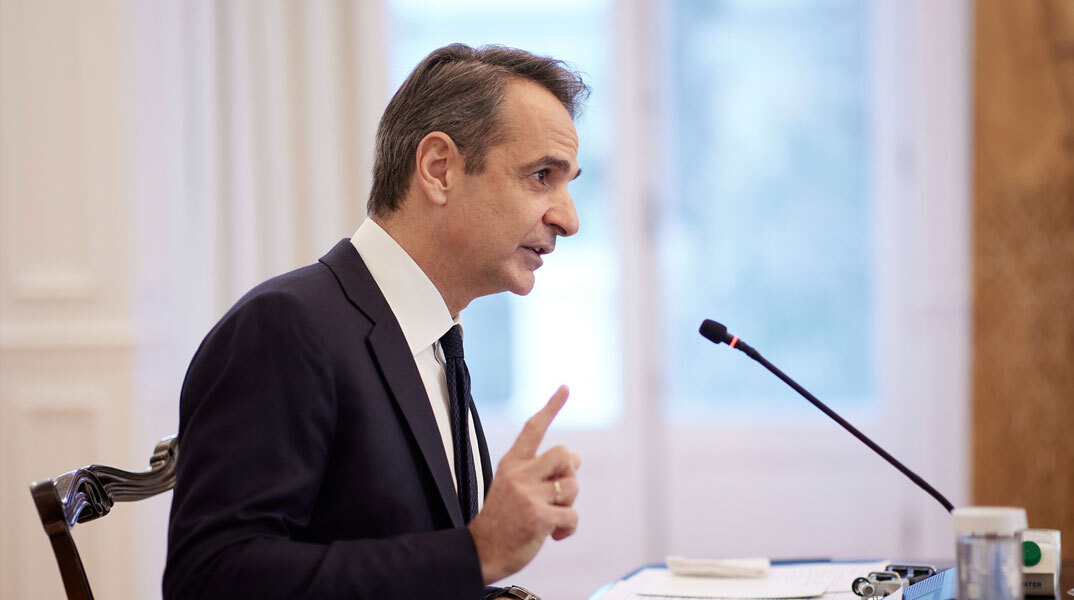 Ο Κυριάκος Μητσοτάκης άσκησε κριτική στους «πυροσβέστες της ξαπλώστρας»