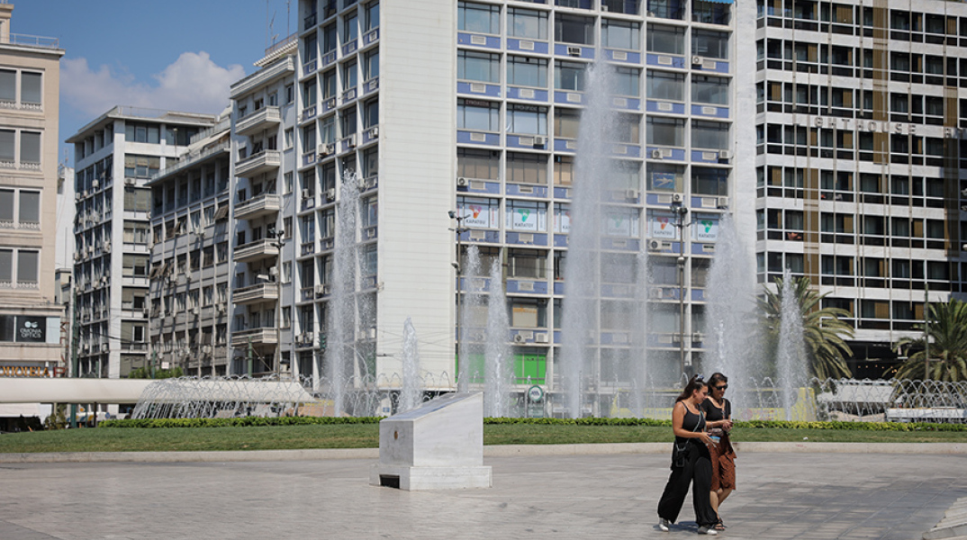 Ζέστη στο κέντρο της Αθήνας