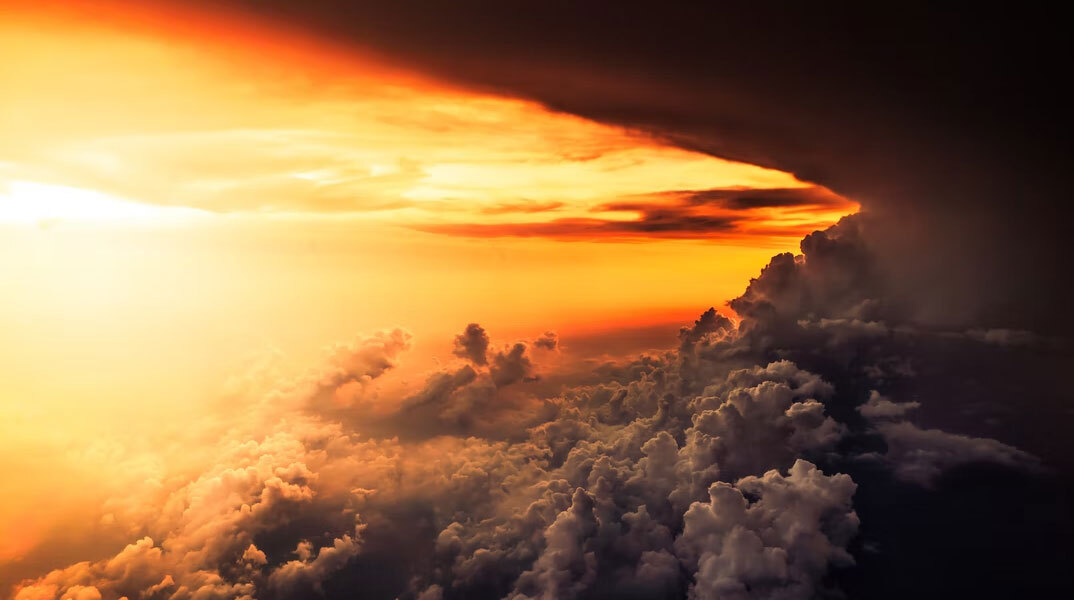 Άστατος ο καιρός σήμερα Παρασκευή (12/8) με νεφώσεις και βροχές