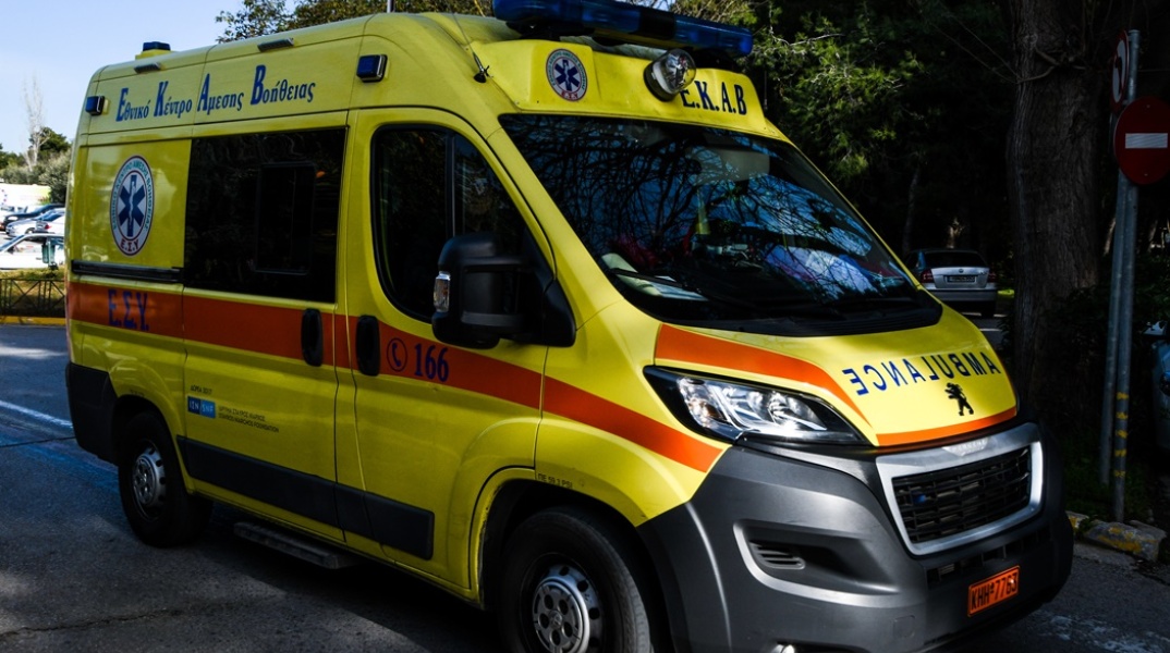 Ασθενοφόρο του ΕΚΑΒ (φωτογραφία αρχείου)