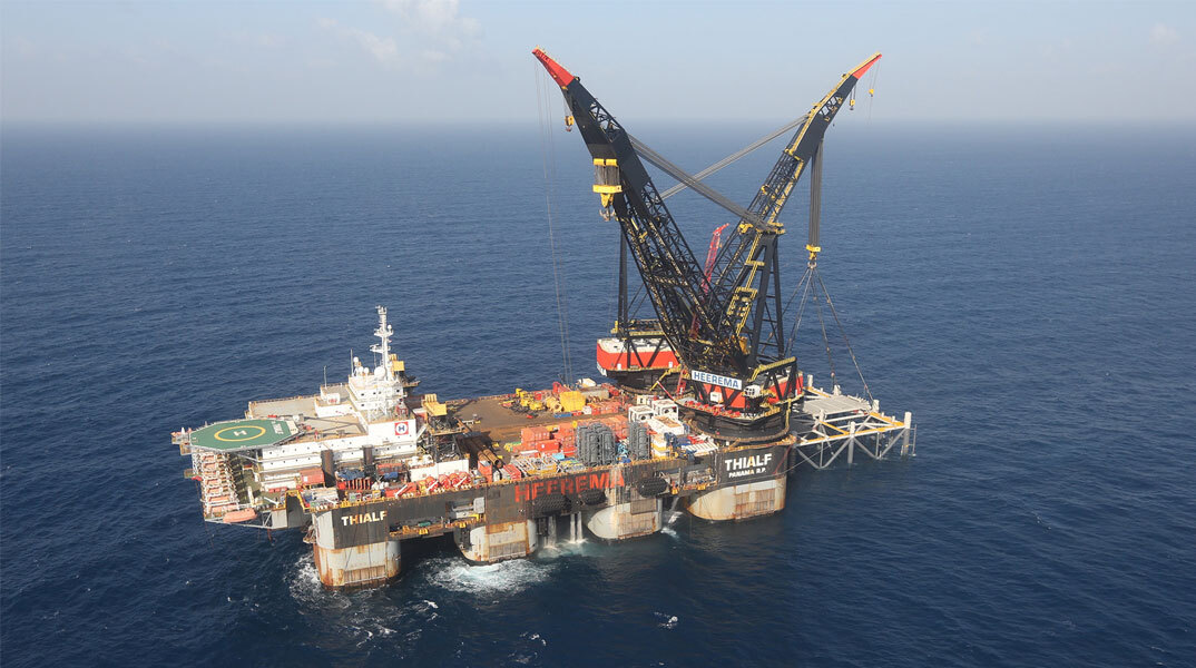Πλατφόρμα εξόρυσης φυσικού αερίου στη Μεσόγειο
