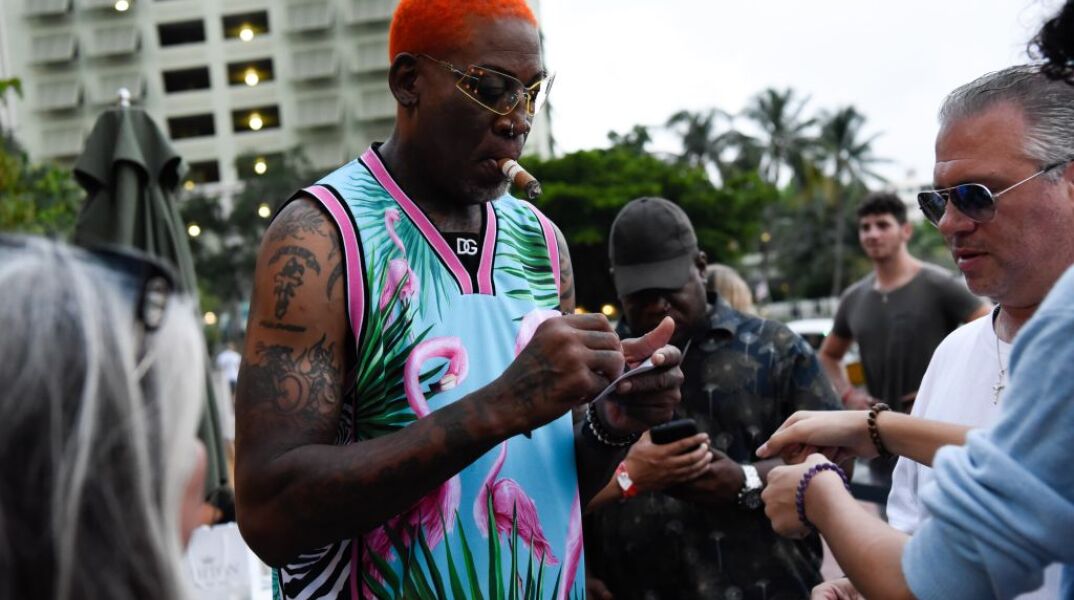 Ο Ντένις Ρόντμαν πάει στη Μόσχα να διαπραγματευτεί για την Μπρίτνεϊ Γκράινερ