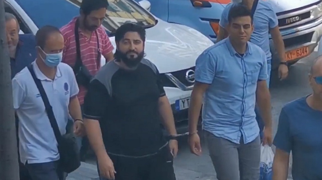 Ελεύθεροι οι δύο συλληφθέντες για τους εξορκισμούς