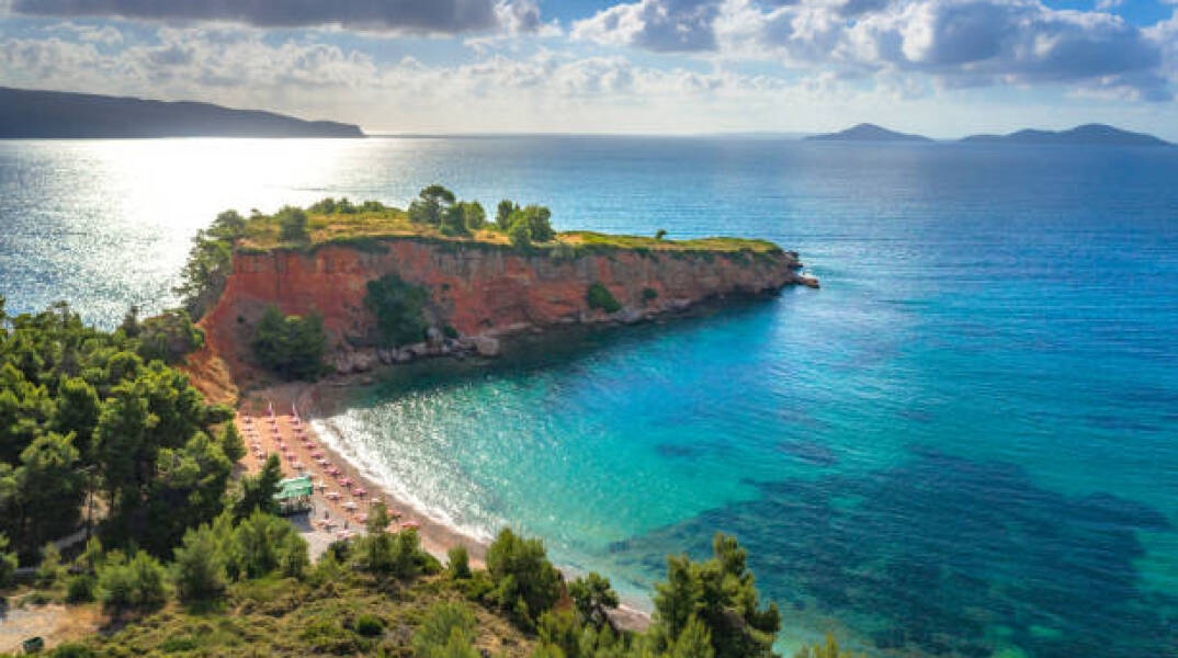 Στην Αλόννησο τελέστηκε ο πρώτος οργανωμένος υποβρύχιος πολιτικός γάμος	