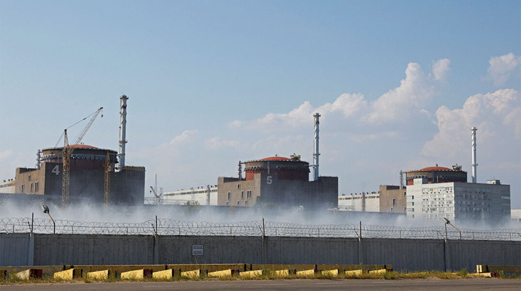 Ουκρανία: Απτόητη από τις μάχες, η αποστολή του ΔΟΑΕ μεταβαίνει στην πυρηνική μονάδα της Ζαπορίζια