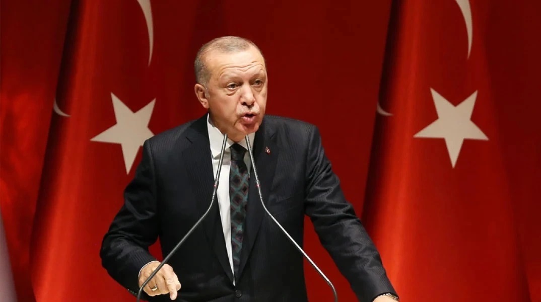 Συρίγος: Τι σημαίνει το «θα έρθουμε ξαφνικά βράδυ» του Ερντογάν