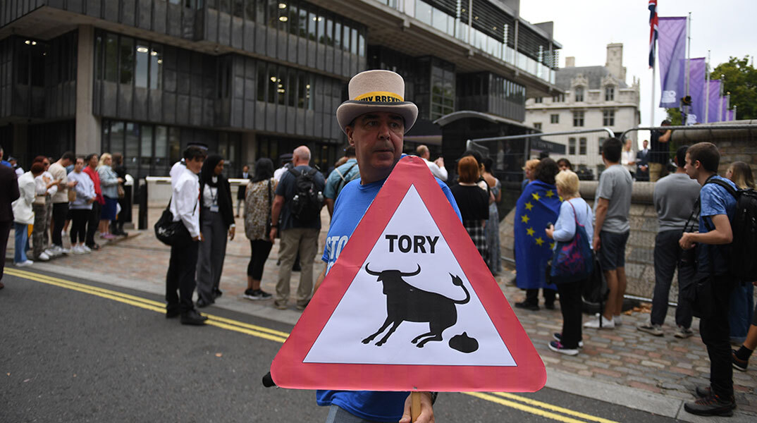 Μόνο εύκολη δεν θα είναι η πρωθυπουργία της Λιζ Τρας στη Βρετανία