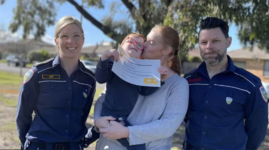 Τετράχρονος κάλεσε ασθενοφόρο και έσωσε τη ζωή της μαμάς του 