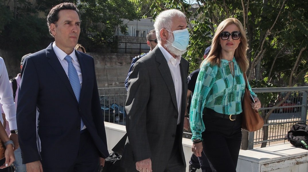 Πέτρος Φιλιππίδης: Καταθέτει σήμερα η σύζυγός του