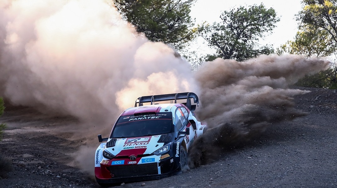 Παραλίγο ατύχημα στο Ράλλυ Ακρόπολις: Θεατής μπήκε στην ειδική διαδρομή