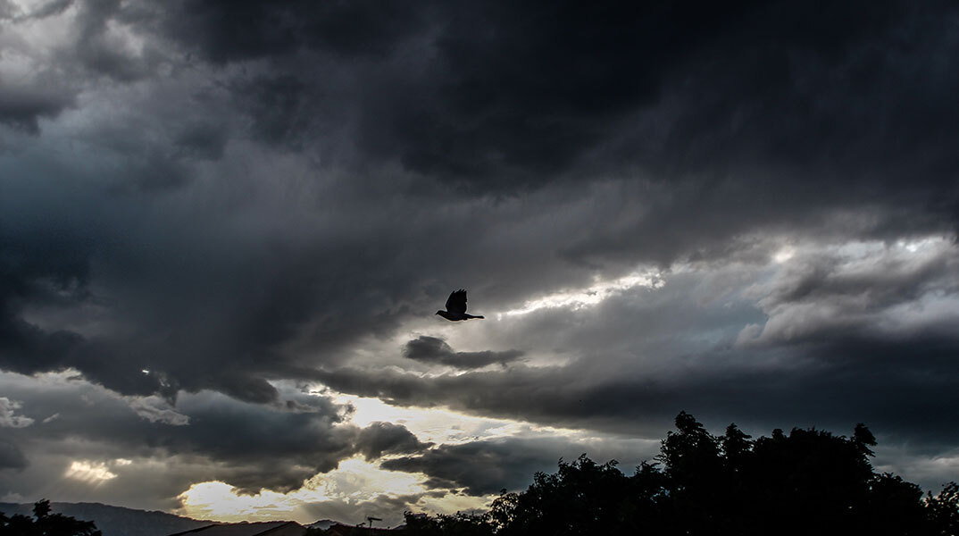 Μπόρες το Σαββατοκύριακο στα βορειοδυτικά της χώρας το Σαββατοκύριακο, σύμφωνα με την πρόγνωση Αρναούτογλου