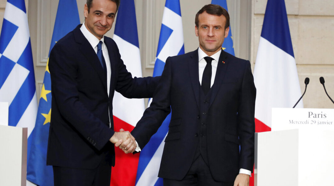 Συνάντηση Μητσοτάκη – Μακρόν στο Παρίσι