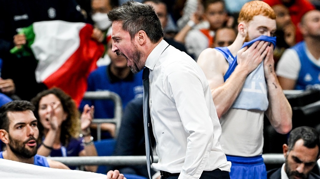 Όταν ο Ποτσέκο χόρευε στο παρκέ με ροζ μαλλί (video)