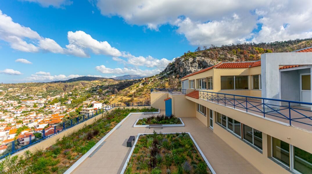 Η Αθηναϊκή  Ζυθοποιία αναβάθμισε δύο σχολικά κτίρια στη Βόρεια Εύβοια