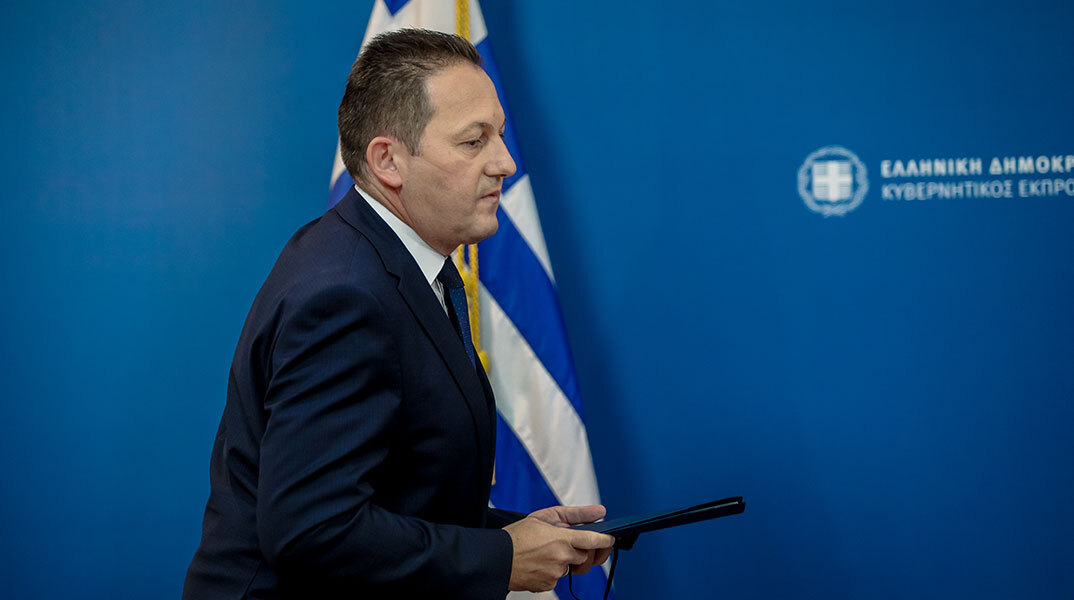 Ο αναπληρωτής υπουργός Εσωτερικών Στέλιος Πέτσας