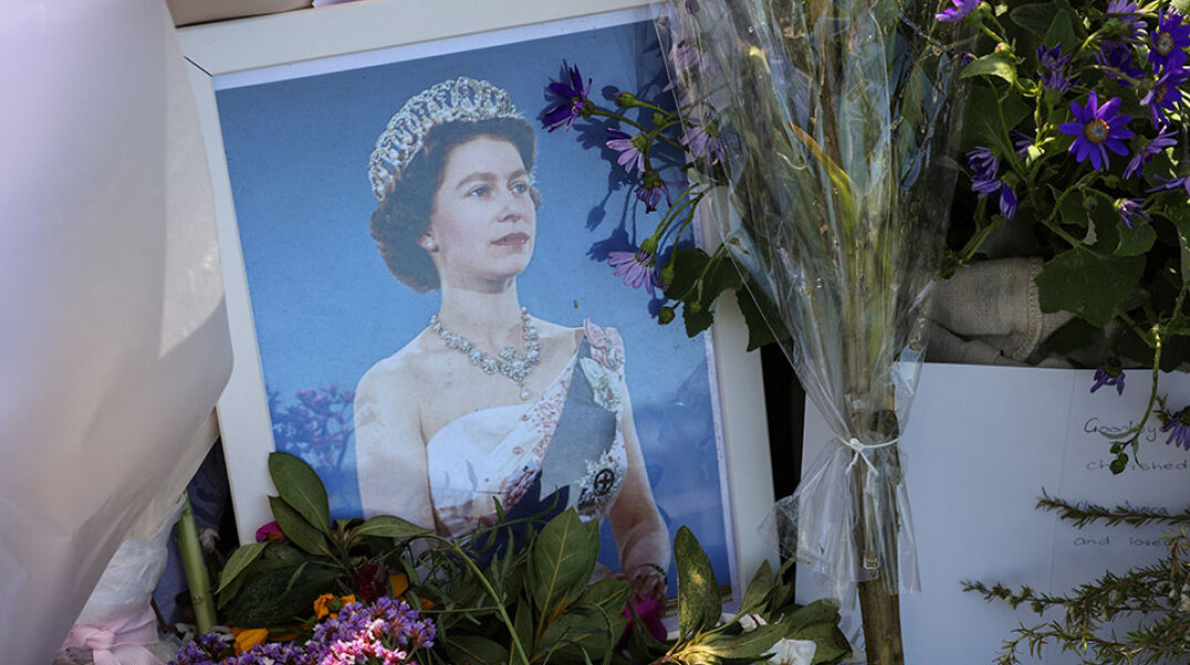 Στη δημοσιότητα το τελευταίο επίσημο πορτρέτο της βασίλισσας Ελισάβετ