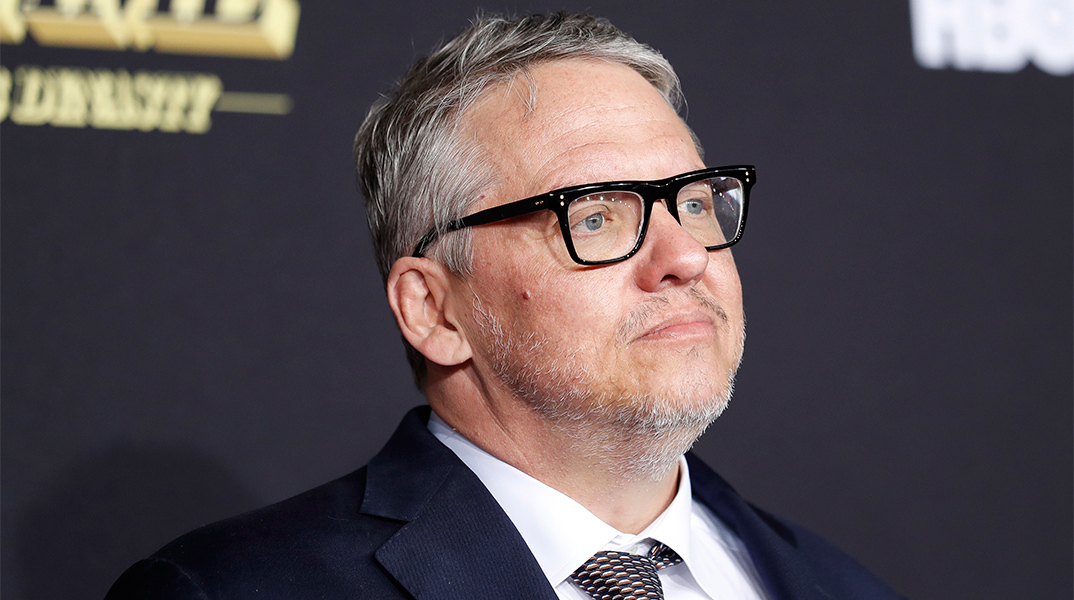 Ο Άνταμ ΜακΚέι