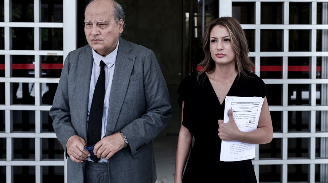 ΣΤΗΝ ΕΙΣΑΓΓΕΛΙΑ ΤΟΥ ΑΡΕΙΟΥ ΠΑΓΟΥ Η ΓΕΩΡΓΙΑ ΜΠΙΚΑ 